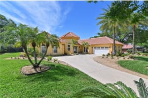 7586 PARK SPRINGS CIRCLE, ORLANDO, FL 32835 Sold 04/19/24