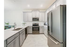 695 OCEAN COURSE AVENUE, DAVENPORT, FL 33896 Sold 10/28/24