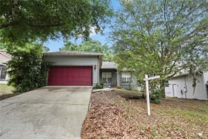 834 HILLY BEND DRIVE, APOPKA, FL 32712 Sold 10/25/24