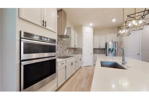 2151 WHITE FEATHER LOOP, OAKLAND, FL 34787 Sold 06/05/24