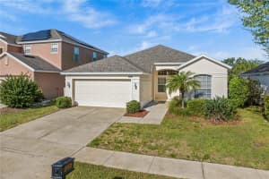 232 CHURCHILL PARK DR, DAVENPORT, FL 33897 Sold 07/17/24