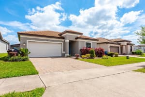 196 AIDANS LANDING, HAINES CITY, FL 33844 - MLS#MFRO6194173