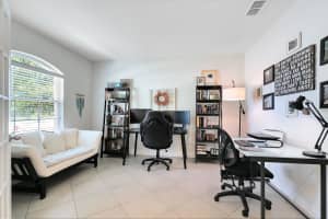 1956 SANDERLIN POINT LOOP, APOPKA, FL 32703 Sold 06/07/24