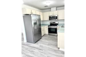 480 PARK GLEN DRIVE, TAVARES, FL 32778 Sold 05/15/24