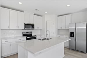1374 CURRENT PLACE, HAINES CITY, FL 33844 Sold 01/15/25