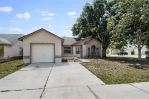 1015 GWYN CIRCLE, OVIEDO, FL 32765 Sold 05/09/24