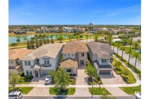 967 JACK NICKLAUS COURT, KISSIMMEE, FL 34747 - MLS#MFRO6194986