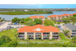 466 BOUCHELLE DRIVE, NEW SMYRNA BEACH, FL 32169 Sold 07/02/25
