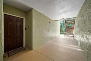 725 CREST PINES DRIVE, ORLANDO, FL 32828 Sold 05/13/24