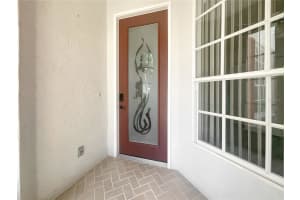 835 TARTAN DRIVE, VENICE, FL 34293 Sold 02/19/25