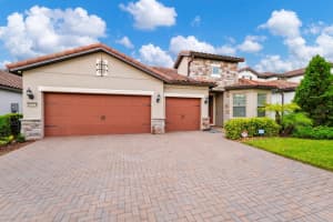 10914 LEMON LAKE BOULEVARD, ORLANDO, FL 32836 Sold 05/03/24