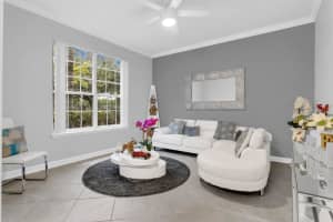 3315 MORELYN CREST CIRCLE, ORLANDO, FL 32828 Sold 09/30/24