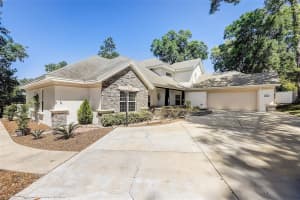 2111 OAK LEAF CIRCLE, MOUNT DORA, FL 32757 Sold 09/13/24