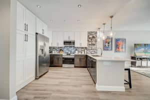 322 CENTRAL BOULEVARD, ORLANDO, FL 32801 Sold 10/15/24