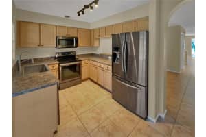 431 KENSINGTON LAKE CIRCLE, BRANDON, FL 33511 Sold 05/29/24