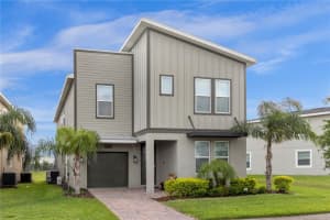 8950 Cabot Cliffs Dr, DAVENPORT