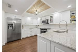 1051 ARAGON AVENUE, WINTER PARK, FL 32789 Sold 09/16/24