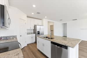 2023 KINGSMEN COURT, HAINES CITY, FL 33844 Sold 11/12/24