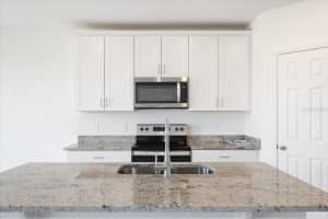 2023 KINGSMEN COURT, HAINES CITY, FL 33844 Sold 11/12/24