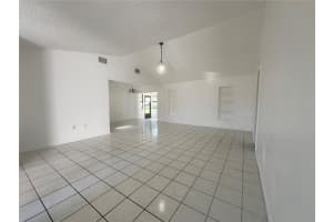 910 SUNSHINE WAY, WINTER HAVEN, FL 33880 Sold 06/18/24