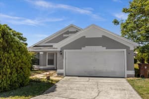 529 CHINA BERRY CIRCLE, DAVENPORT, FL 33837 Sold 12/27/24