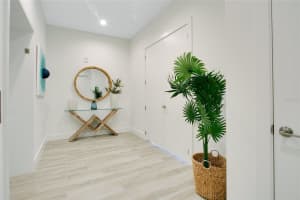 5120 MARINA WAY #17002, TAMPA, FL 33611 Sold 12/20/24