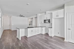 2750 89TH STREET CIRCLE, PALMETTO, FL 34221 Sold 10/31/24