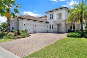 14204 COLONIAL POINTE DRIVE, WINTER GARDEN, FL 34787 Sold 05/31/24