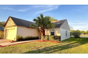 463 CHICAGO WOODS CIRCLE, ORLANDO, FL 32824 Sold 06/28/24