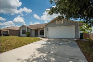 2919 CHALMER STREET, DELTONA, FL 32738 Sold 09/11/24