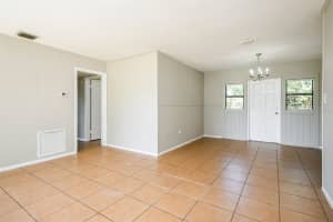 2208 QUEENSWAY ROAD, ORLANDO, FL 32808 Sold 09/27/24