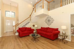 108 EASTON CIRCLE, OVIEDO, FL 32765 Sold 10/22/24