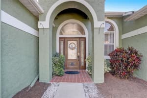 14902 FAVERSHAM CIRCLE, ORLANDO, FL 32826 Sold 05/17/24