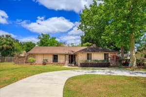 948 BRENTWOOD DRIVE, APOPKA, FL 32712 Sold 06/25/24