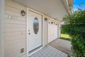 1201 ROMA COURT, ORLANDO, FL 32825 Sold 09/01/24