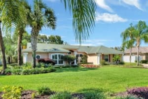 122 PINE VALLEY COURT, DEBARY, FL 32713 Sold 06/05/24