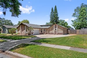 1929 HOUNDSLAKE DRIVE, WINTER PARK, FL 32792 Sold 09/27/24