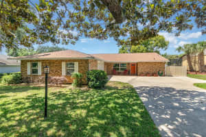 1228 PALMETTO ROAD, EUSTIS, FL 32726 Sold 09/20/24