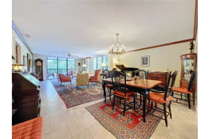 530 CENTRAL BOULEVARD, ORLANDO, FL 32801 Sold 11/15/24