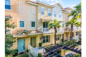 1194 BOLTON PLACE, LAKE MARY, FL 32746 Sold 08/20/24