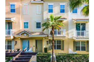 1194 BOLTON PLACE, LAKE MARY, FL 32746 Sold 08/20/24