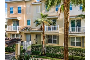 1194 BOLTON PLACE, LAKE MARY, FL 32746 Sold 08/20/24
