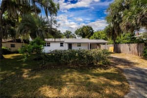 434 HOGLE AVENUE, DELAND, FL 32720 Sold 11/28/24