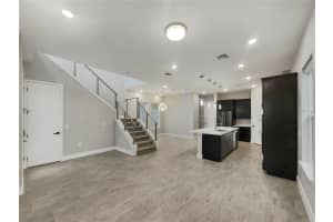 2017 WHITE FEATHER LOOP, OAKLAND, FL 34787 Sold 10/18/24