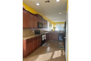 2125 HUNLEY AVENUE, APOPKA, FL 32703 Sold 07/29/24