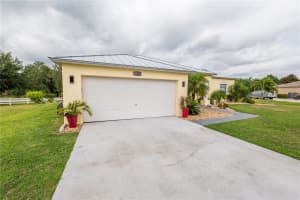 210 TOWHEE ROAD, WINTER HAVEN, FL 33881 Sold 08/28/24