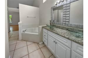669 BARRINGTON CIRCLE, WINTER SPRINGS, FL 32708 Sold 09/20/24