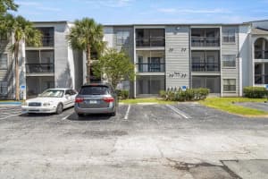 2231 CASCADES BOULEVARD, KISSIMMEE, FL 34741 Sold 05/20/24