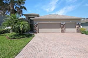 714 BELLSHIRE WAY, WINTER GARDEN, FL 34787 Sold 09/03/24