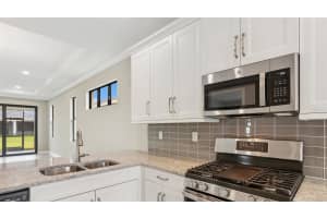 4915 CAROVA WAY, LAKEWOOD RANCH, FL 34211 Sold 08/16/25